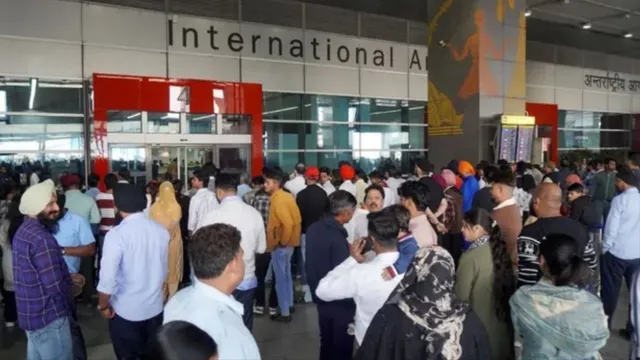 delhi-airport-1772468062690-1772714349491-1772714389273_v