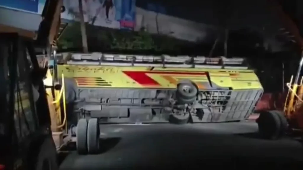 delhi-bus-accident-1-1774403168