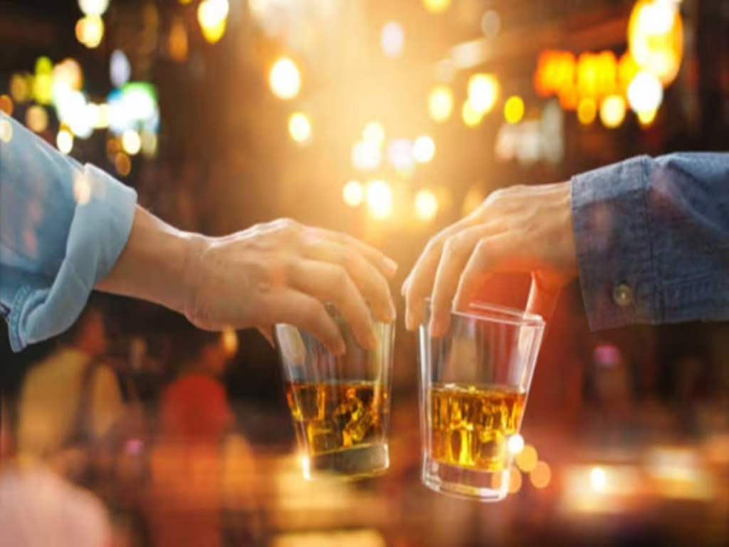 liquor_party_in_office_1642145475_1776669937615