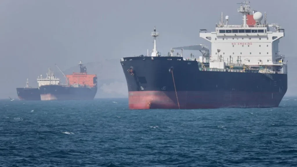strait-of-hormuz-4-1778207352