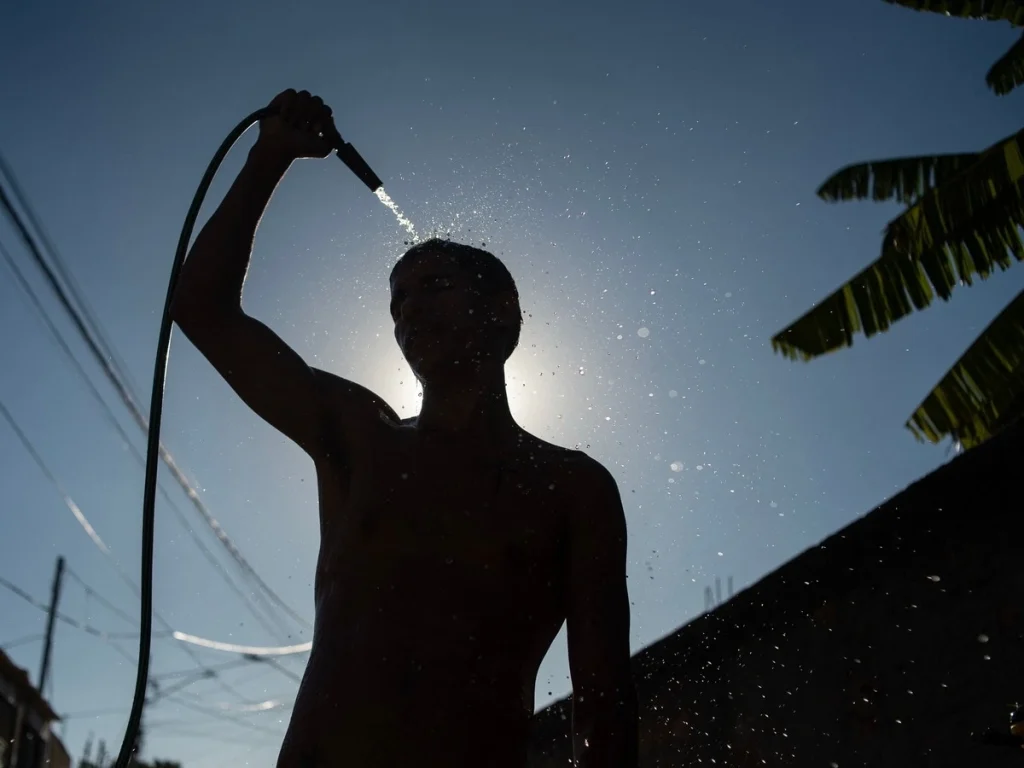 Heatwave_1780708209463_178070820