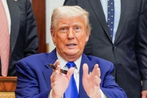 Donald-Trump-8