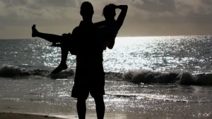 honeymoon-1786900912