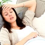 पीरियड्स के दौरान अचानक बढ़ने लगता है वजन? हार्मोनल बदलाव से लेकर खानपान तक, जानें इसके पीछे की वजह