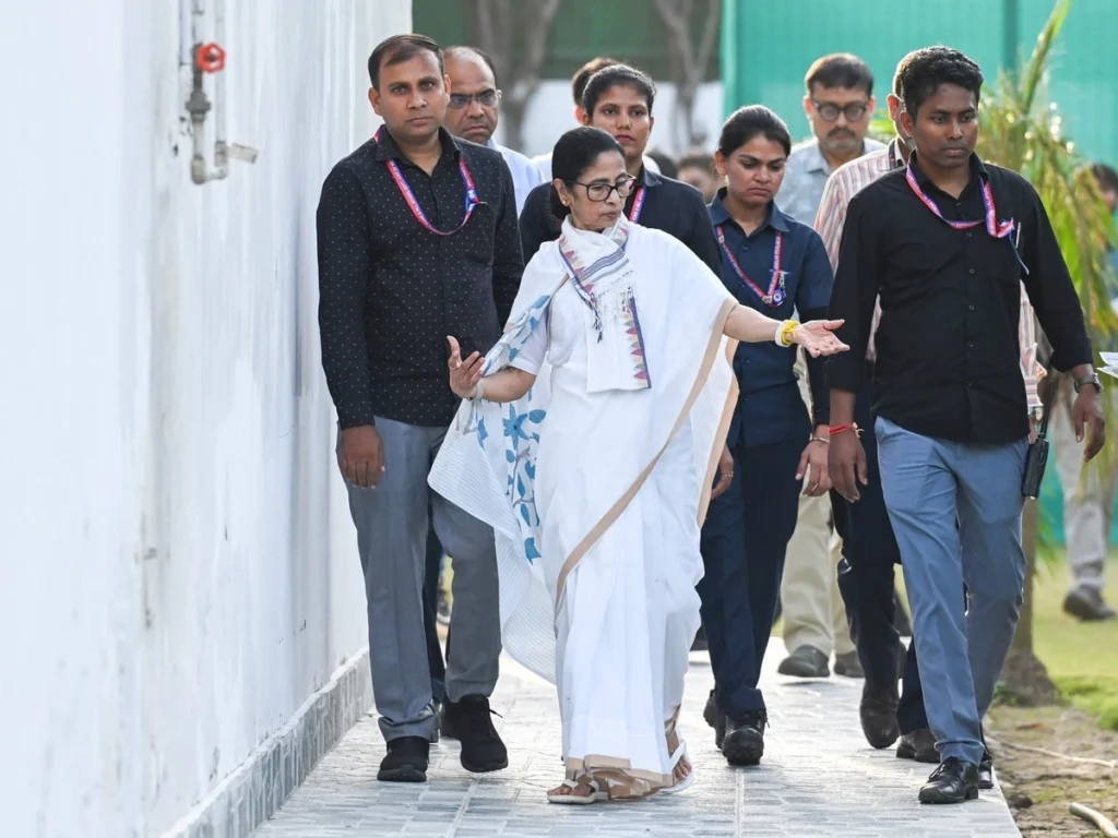 TMC-Mamta-Banerjee-22_1790911893