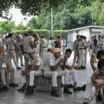 नई दिल्ली में धारा 163 लागू, भीड़ जुटाने पर रोक; पुलिस और CAPF के हजारों जवान तैनात