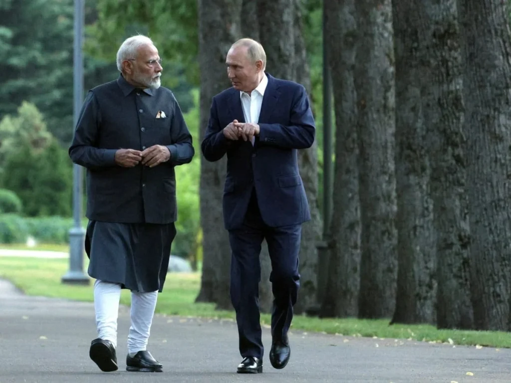 modi_1790902816281_UWNw_17909028